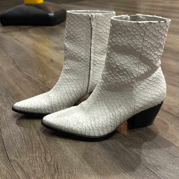 Matisse Caty boot white snake - Picture 2 of 9